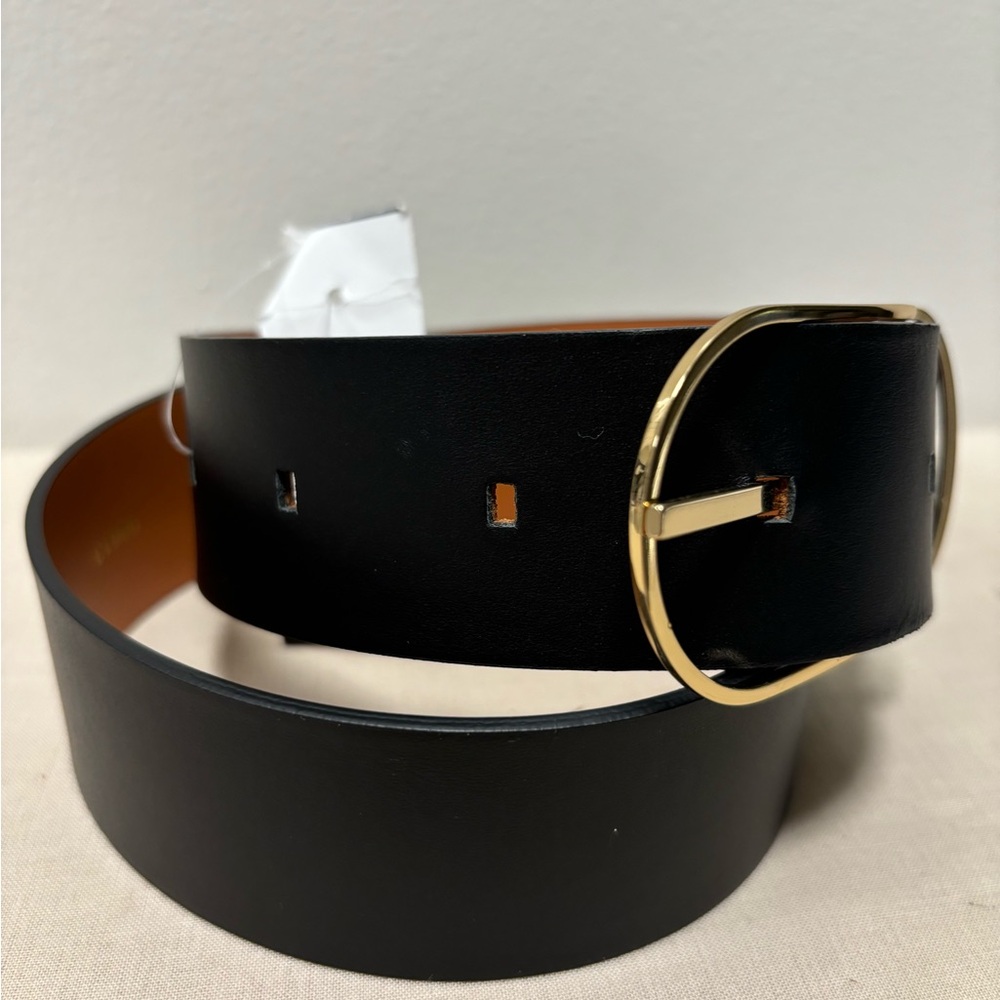 SUPER RARE MAISON BOINET BLACK LEATHER  BELT WITH GOLD BUCKLE NWT'S